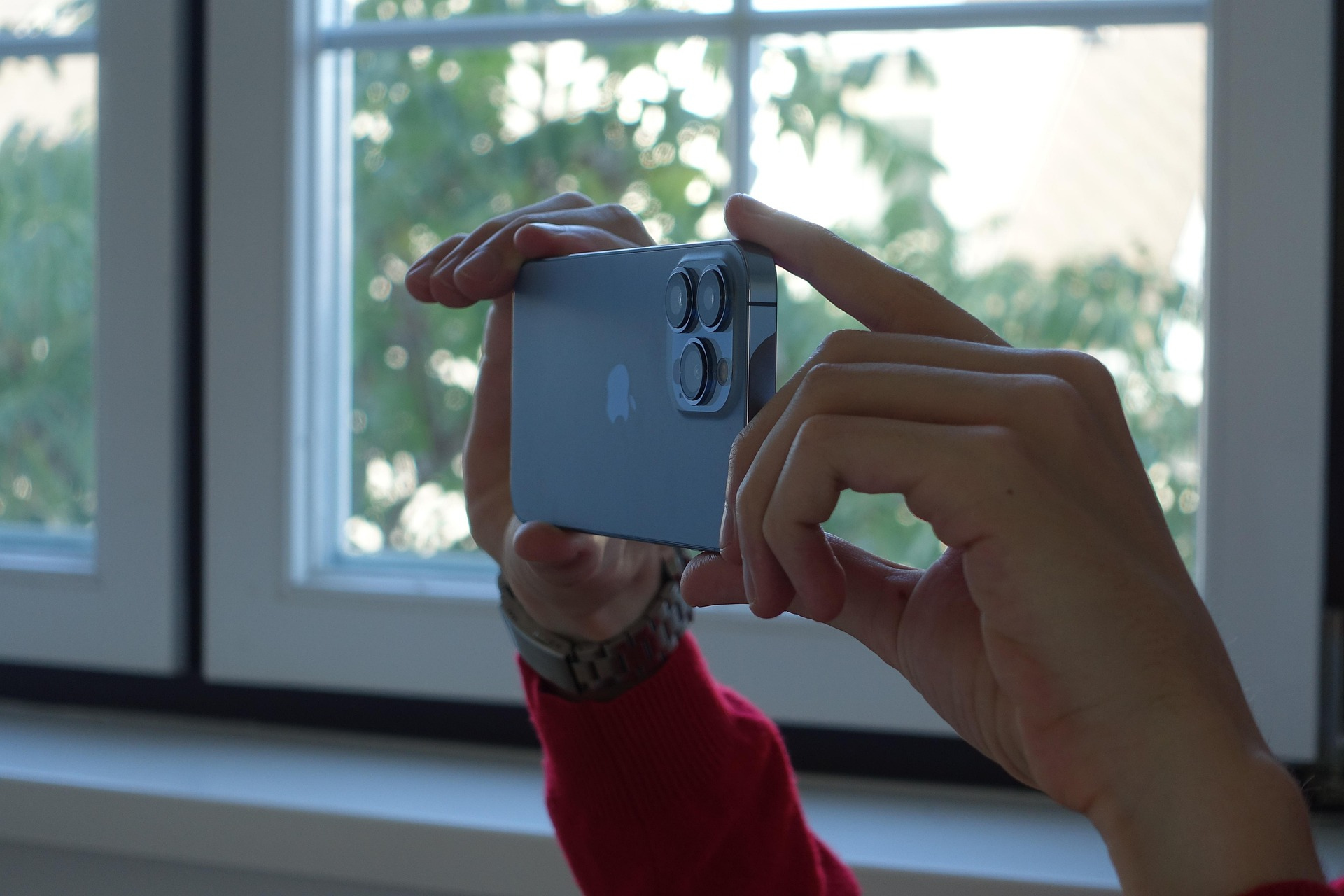 bayt al tech apple service center